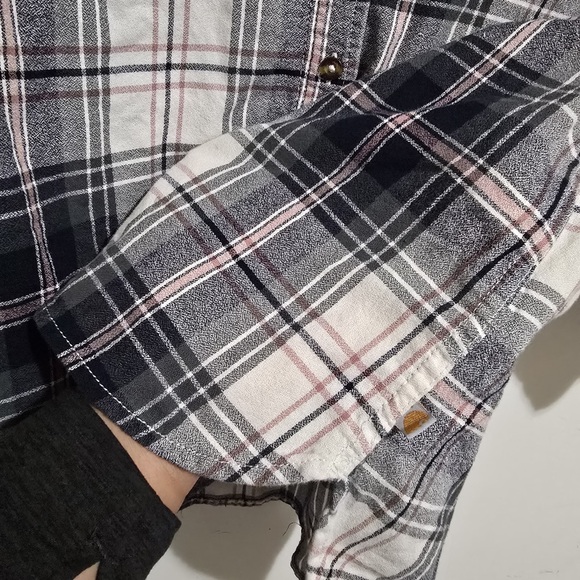 Carhartt Black, White, and Pink Plaid Shirt - Picture 5 of 12
